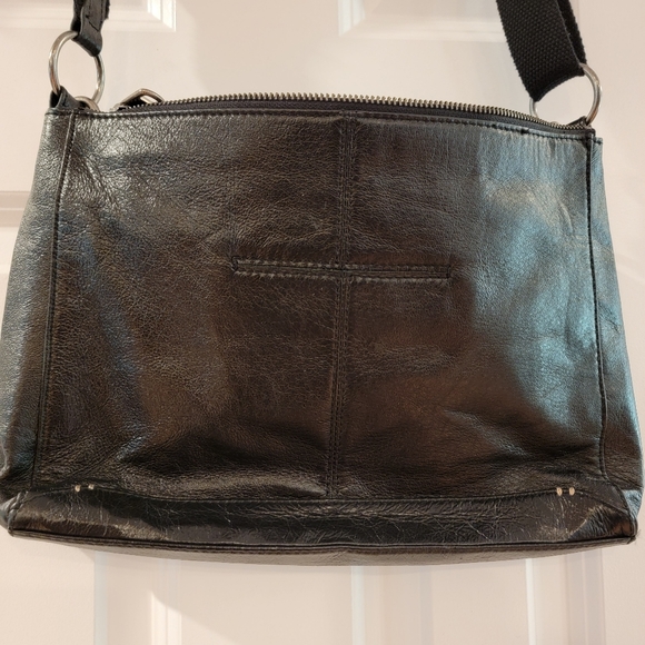 The Sak‎ Camila Shoulder Bag - Picture 5 of 8